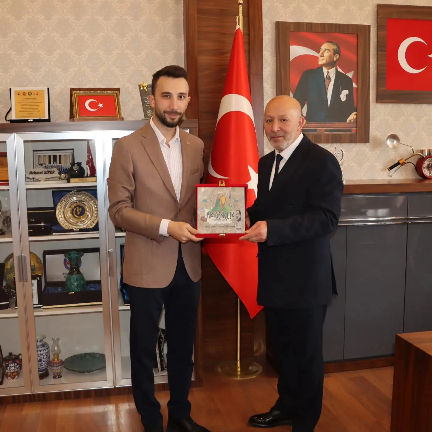 Başkan İntepe’den Siper’e Yeni Dönem İçin Hayırlı Olsun Ziyareti