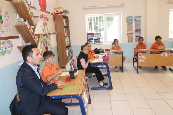 Kaymakam Bildirici, Okulları Ziyaret Etti ve Beyköy'de İncelemelerde Bulundu