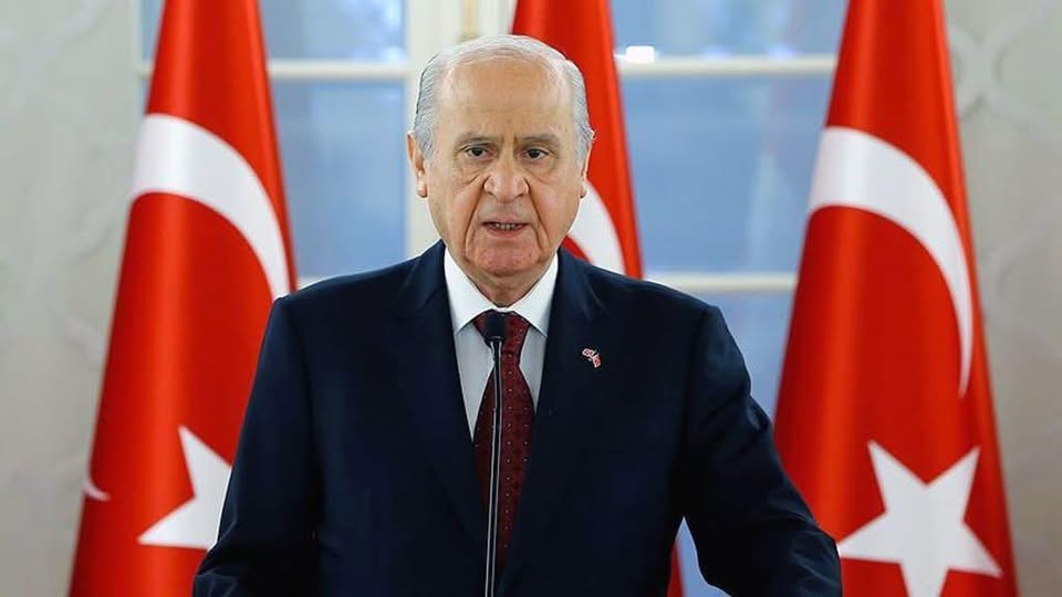 Devlet Bahçeli Anneler Günü Mesajı Yayınladı
