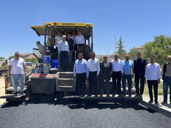 Afyonkarahisar Işıklar'a Asfalt Müjdesi