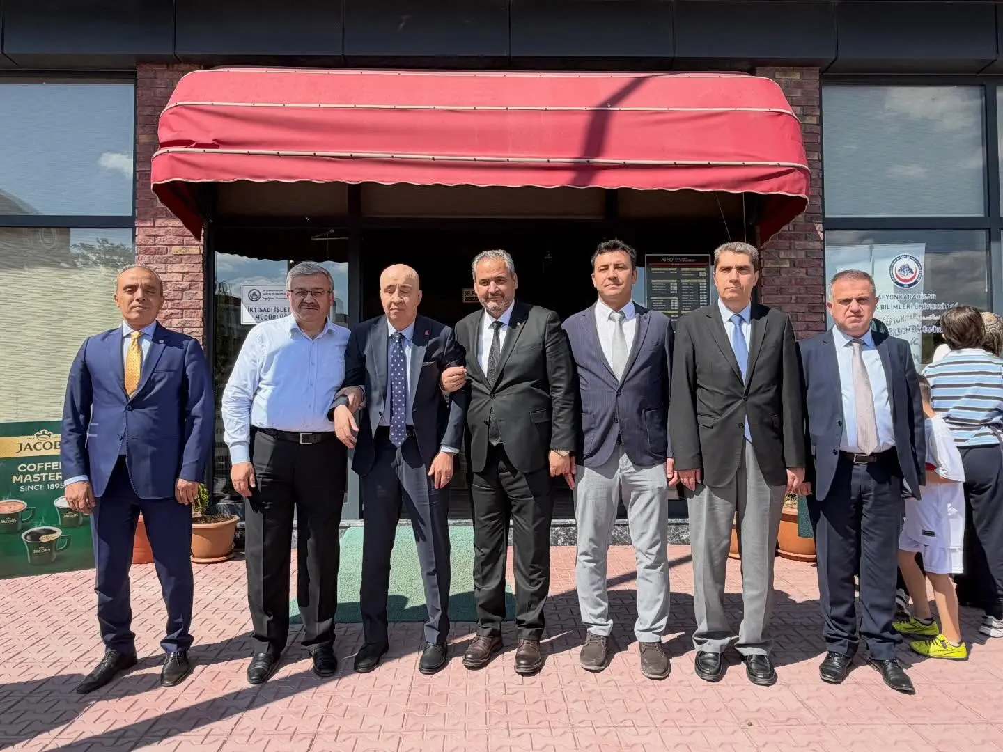 Turgut Aslan Afyonkarahisar'da Ziyaret Edildi