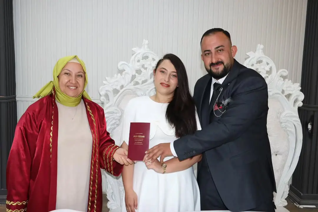 Seyhan Kılınçarslan, çiftin nikahını kıydı