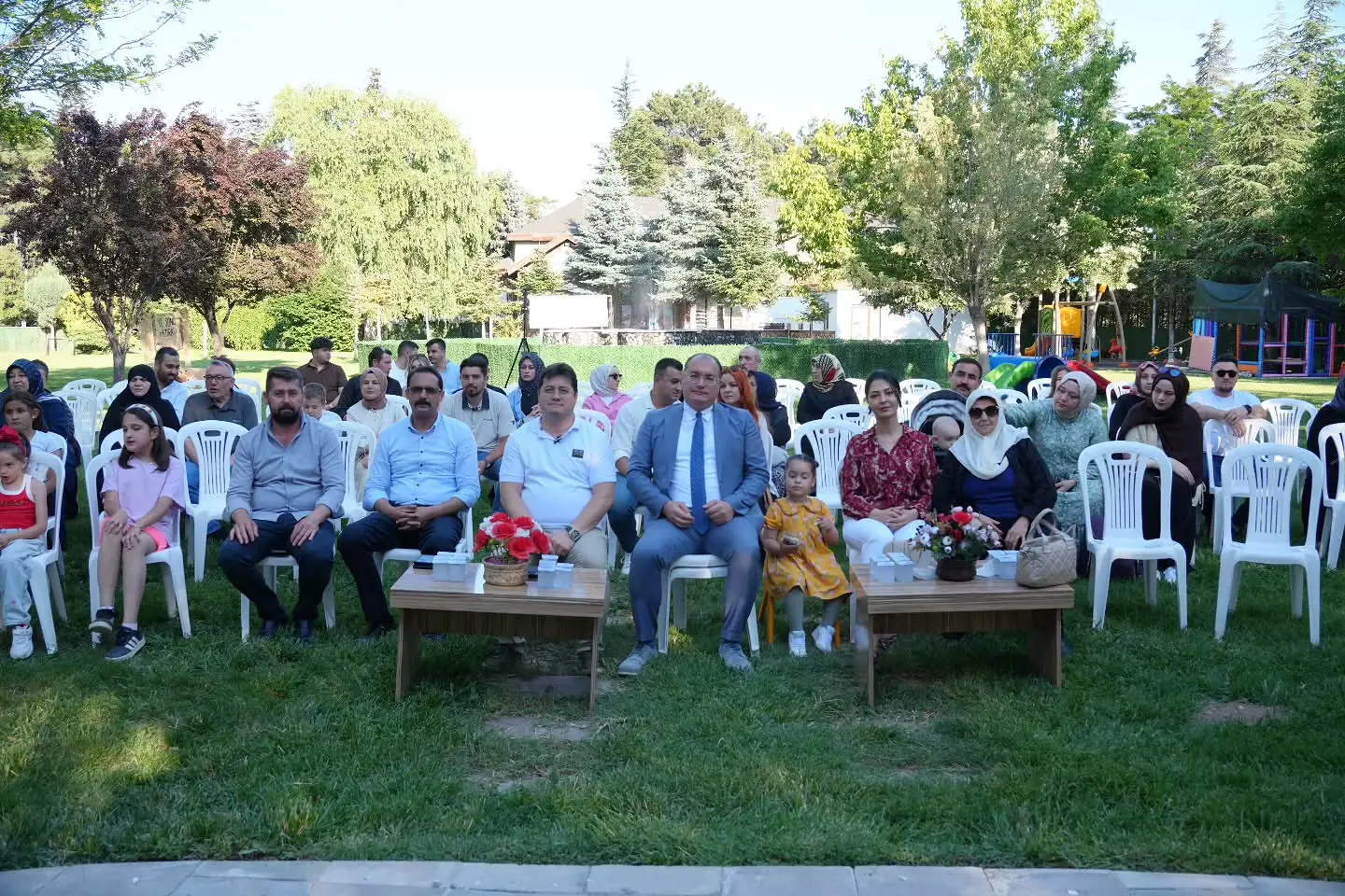 Gündüz Bakımevi'nde İlk Mezuniyet Töreni Gerçekleşti