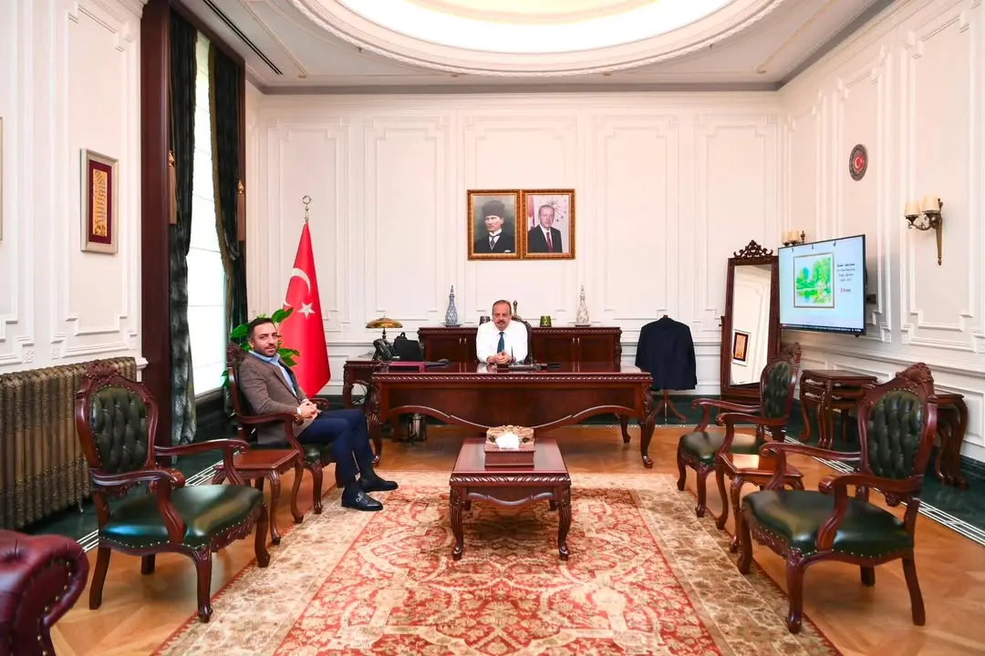 Vali Canbolat, İş İnsanı Altınok'u kabul etti
