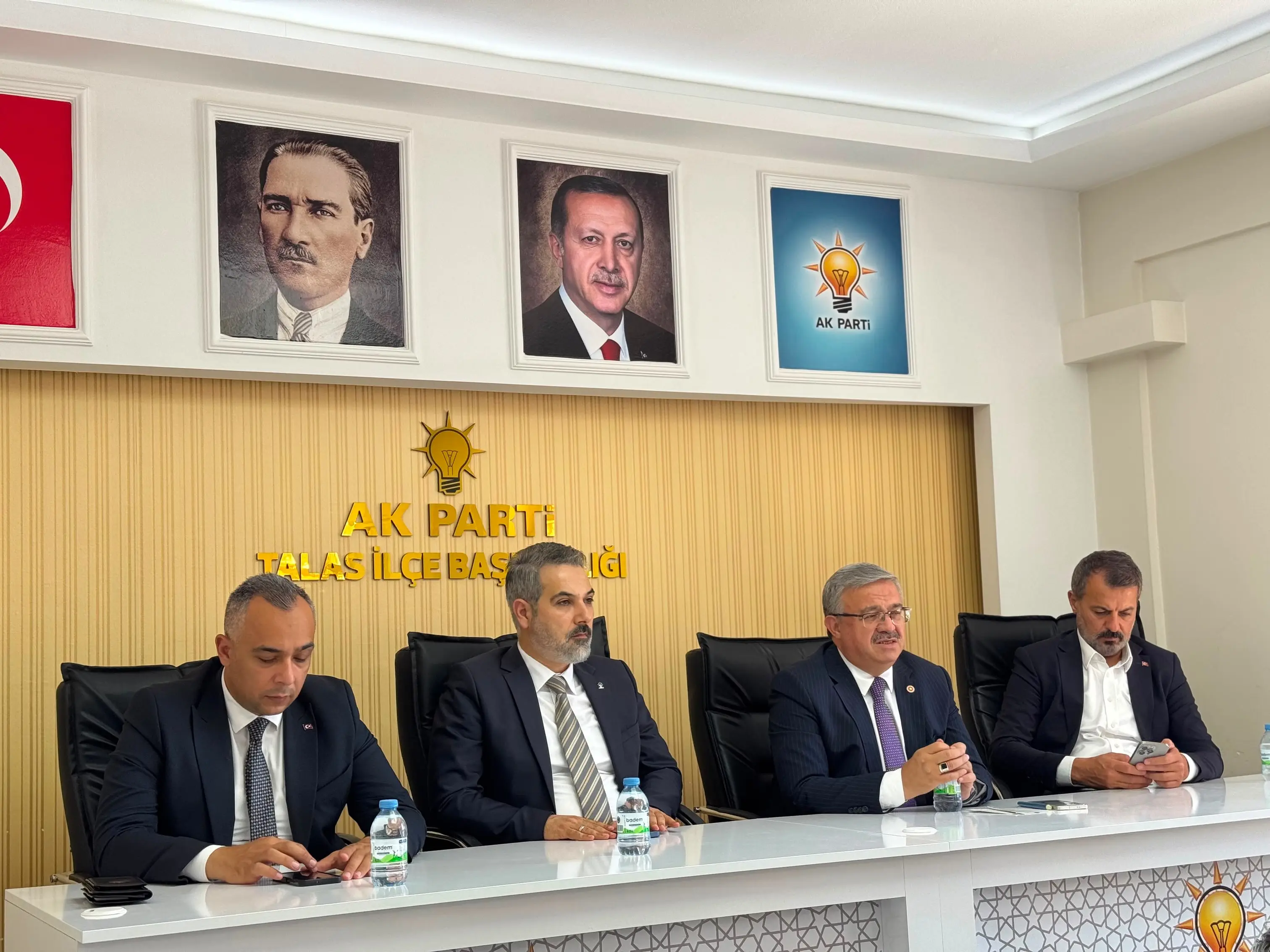 AK Parti Talas İlçe Başkanı ile toplantı yapıldı