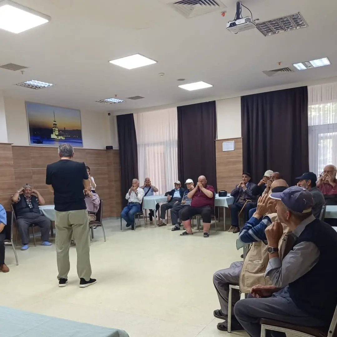 Huzurevinde Eğitim Semineri Düzenlendi