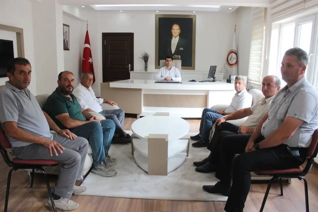 Muhtarlar Kaymakam Bahar'ı Ziyaret Etti