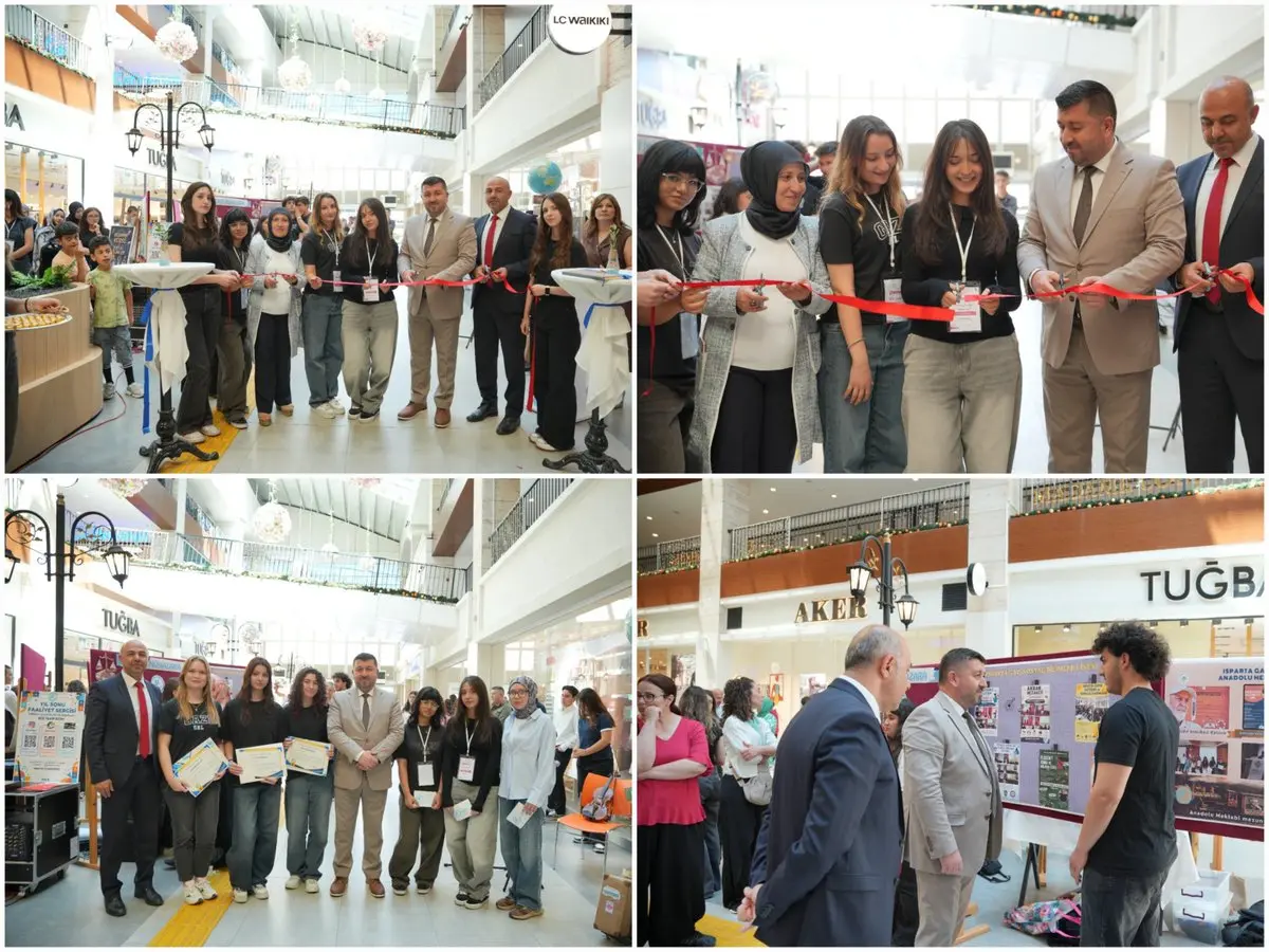 Gazi Sosyal Bilimler Lisesi Yıl Sonu Sergisi Açıldı