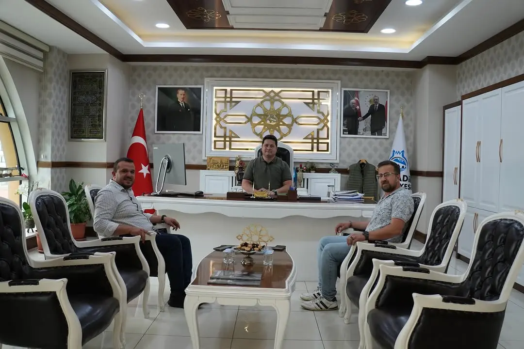 Başkan Aynacı'ya Esnaf Ziyareti