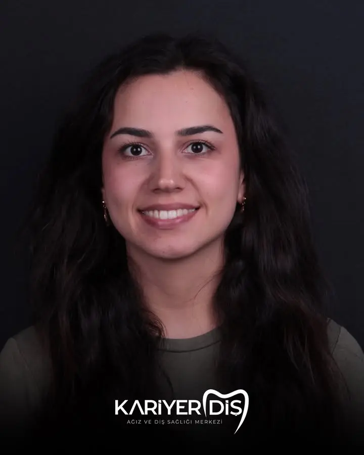 Kariyer Diş Ağız ve Diş Sağlığı Merkezi'nden Ortodontik Tedavi Paylaşımı