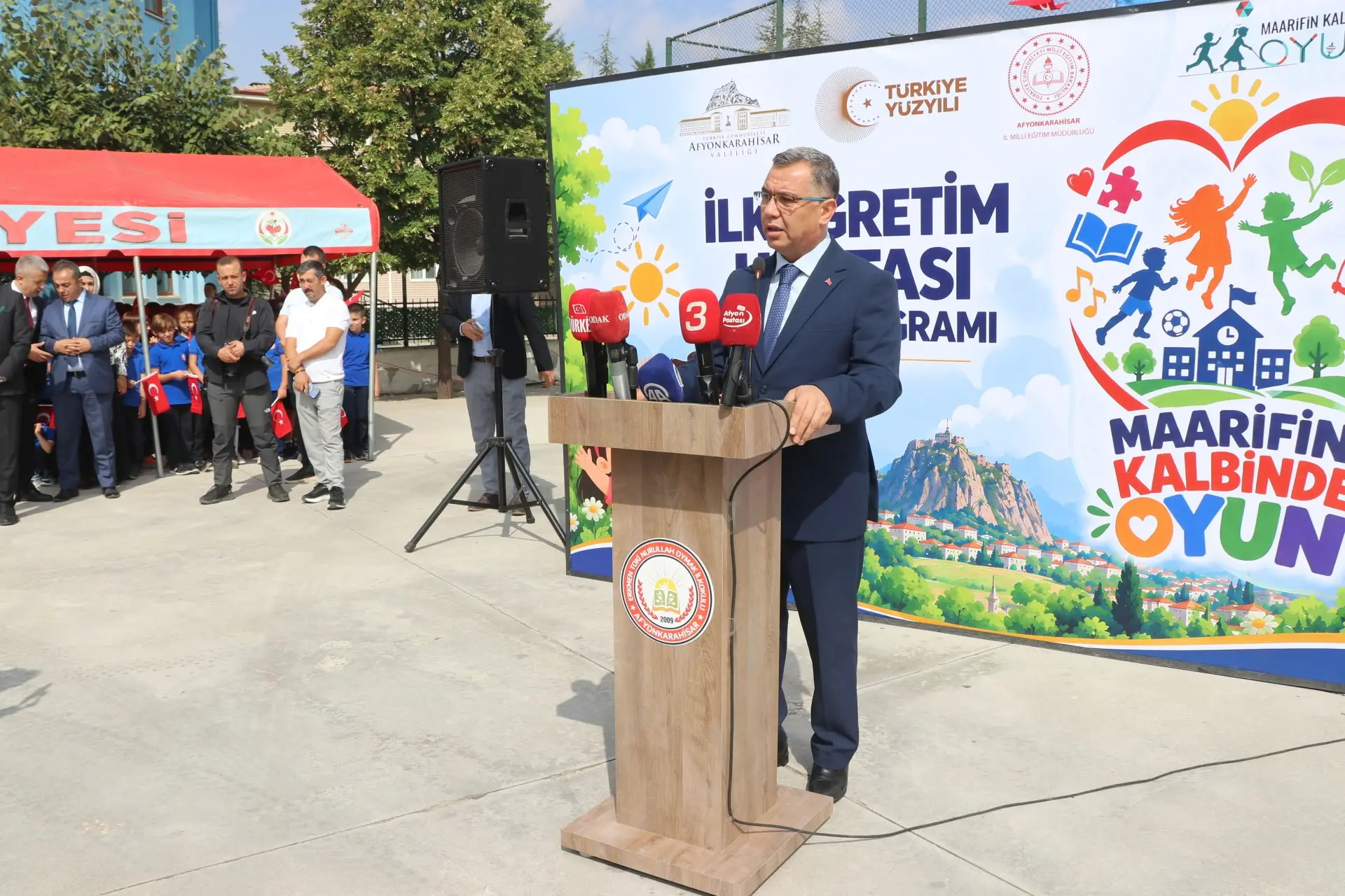 İlköğretim Haftası Kutlama Programı Gerçekleştirildi