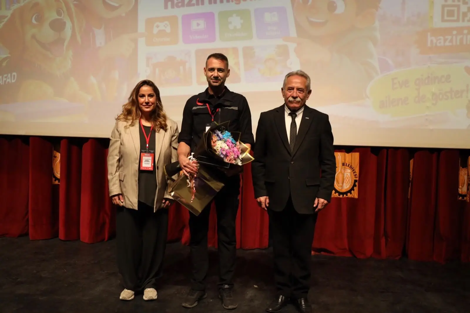 Uşak'ta Bilim Şenliği Coşkusu