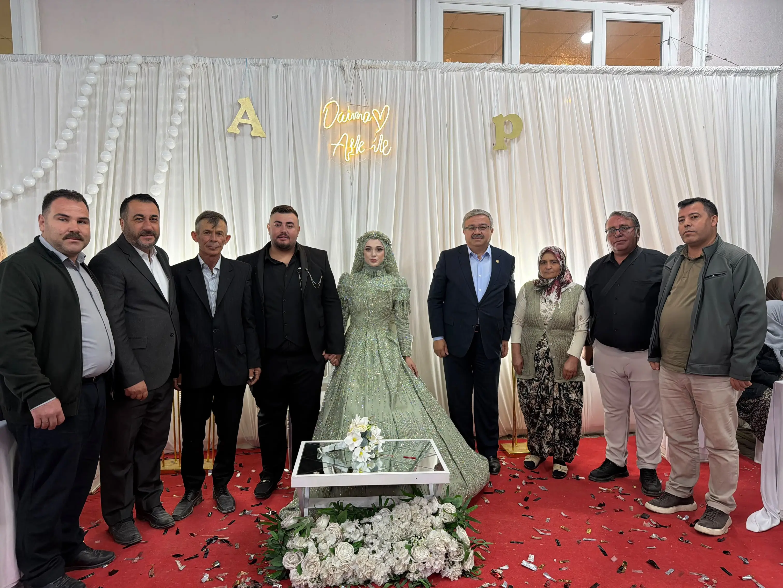 İhsaniye'de Nişan Töreni Gerçekleşti