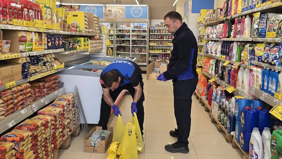 Bolvadin'de Marketlerde Kapsamlı Denetim Yapıldı