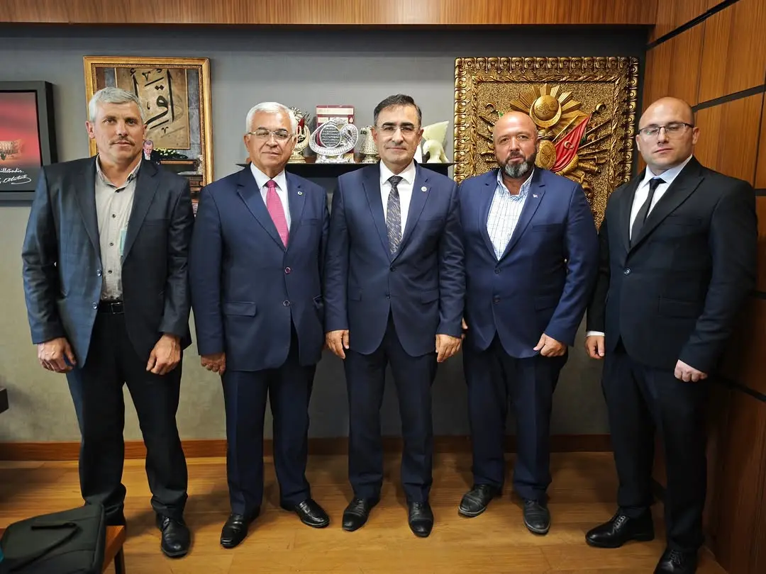 Sinanpaşa teşkilatı Gazi Meclisi'nde buluştu