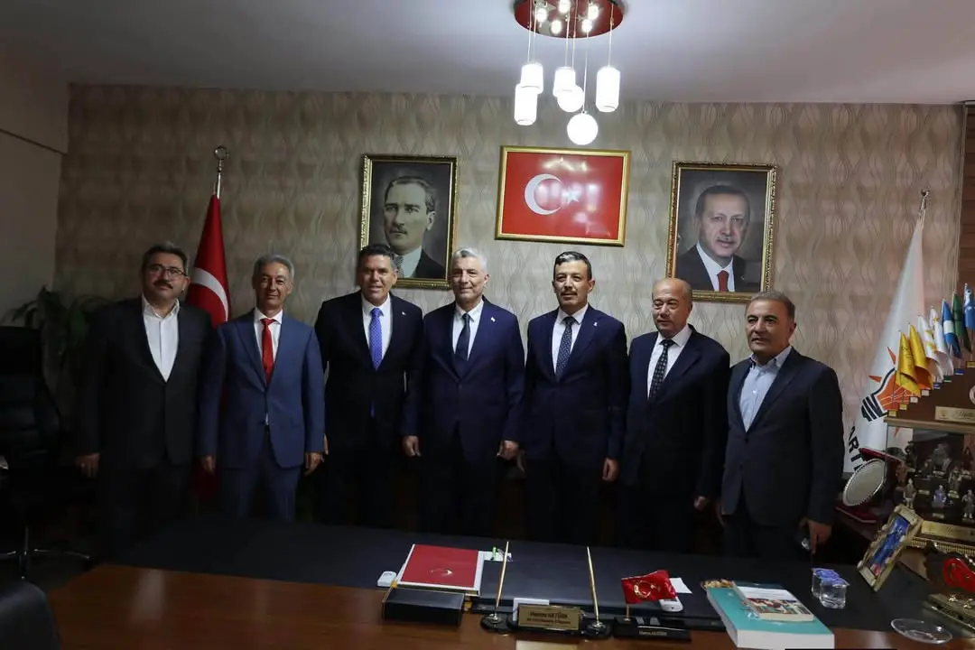 Yenikent Belediyesi, Ticaret Bakanı ile buluştu