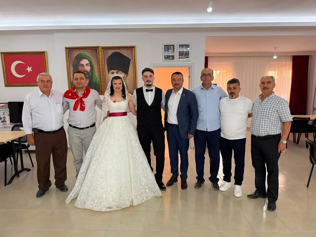 Başkan Öztaş, düğün ve nikâh merasimlerine katıldı