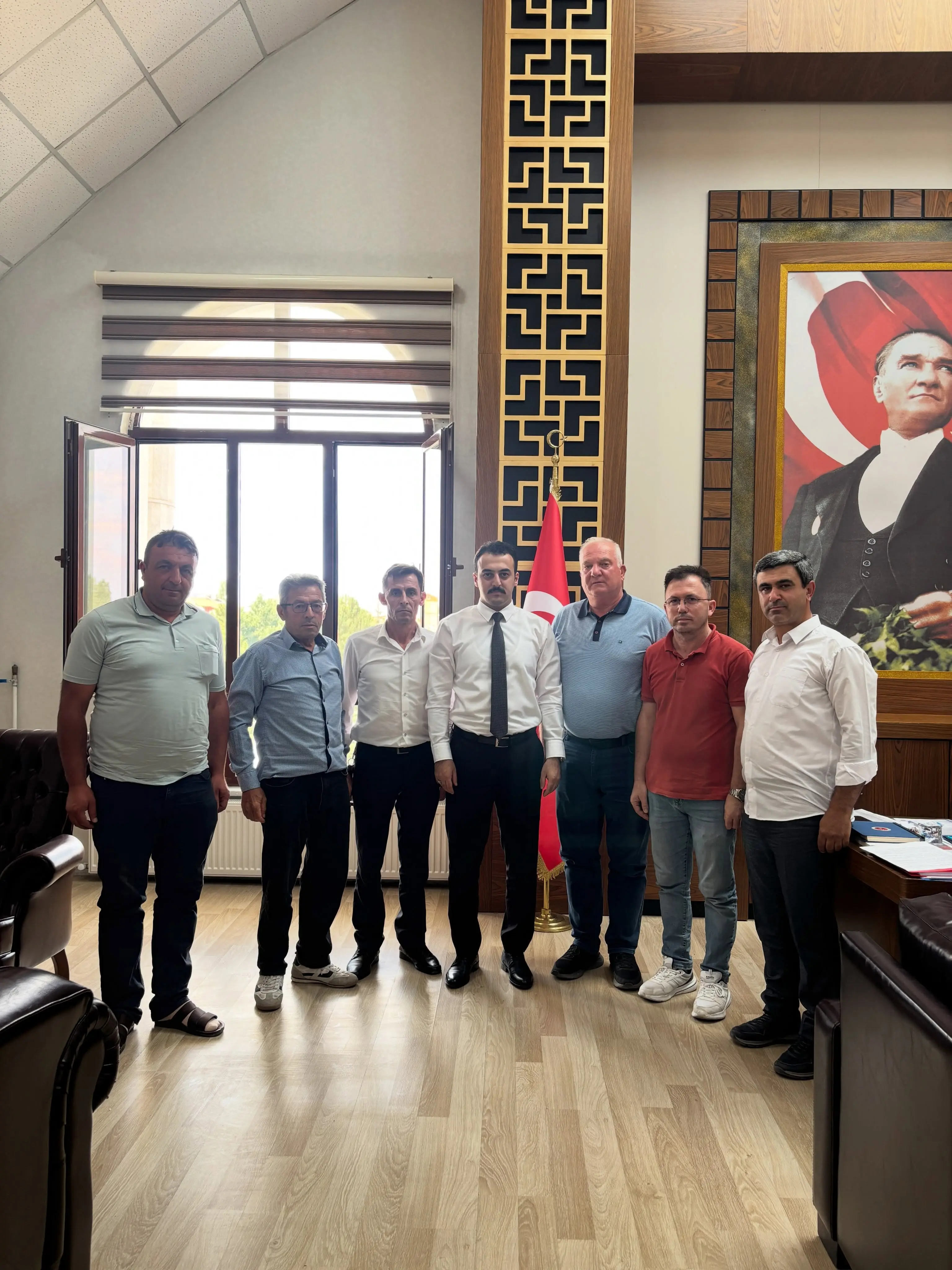 Taşoluk Mahalle Muhtarları'ndan Kaymakam'a Ziyaret