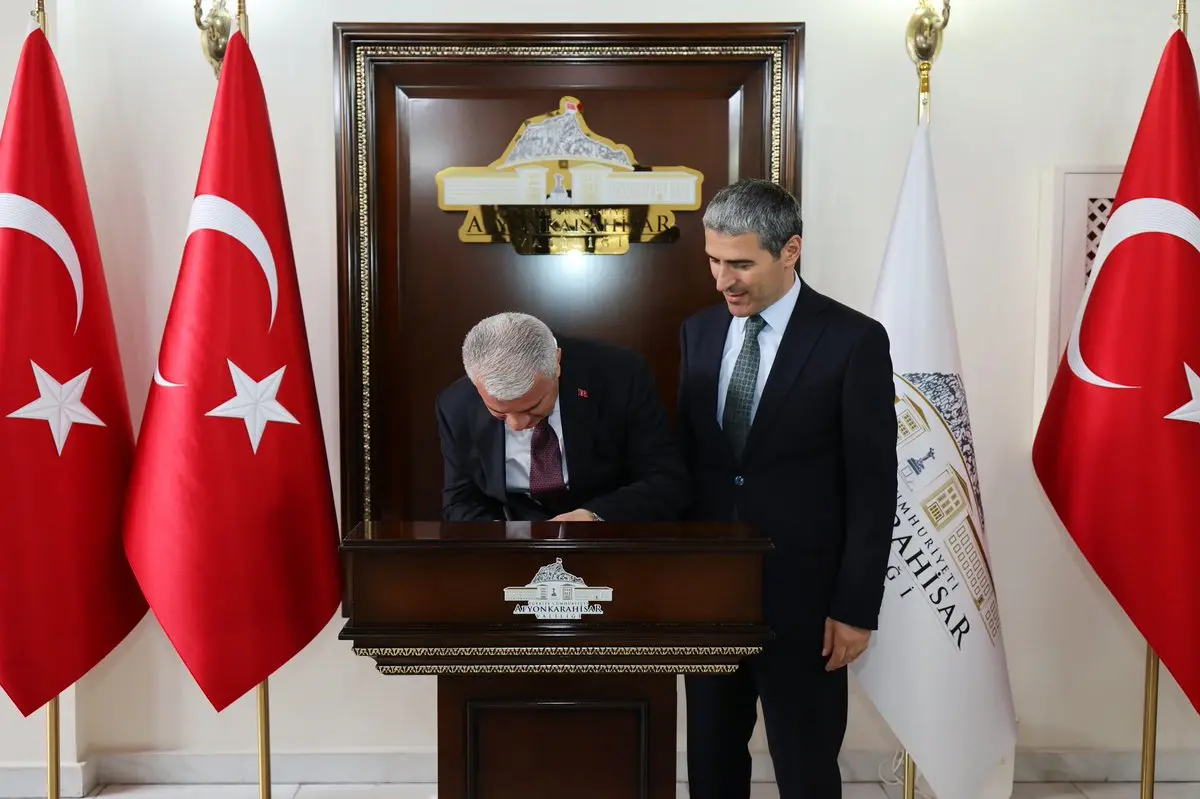 Konya Valisi'nden Afyonkarahisar Ziyareti
