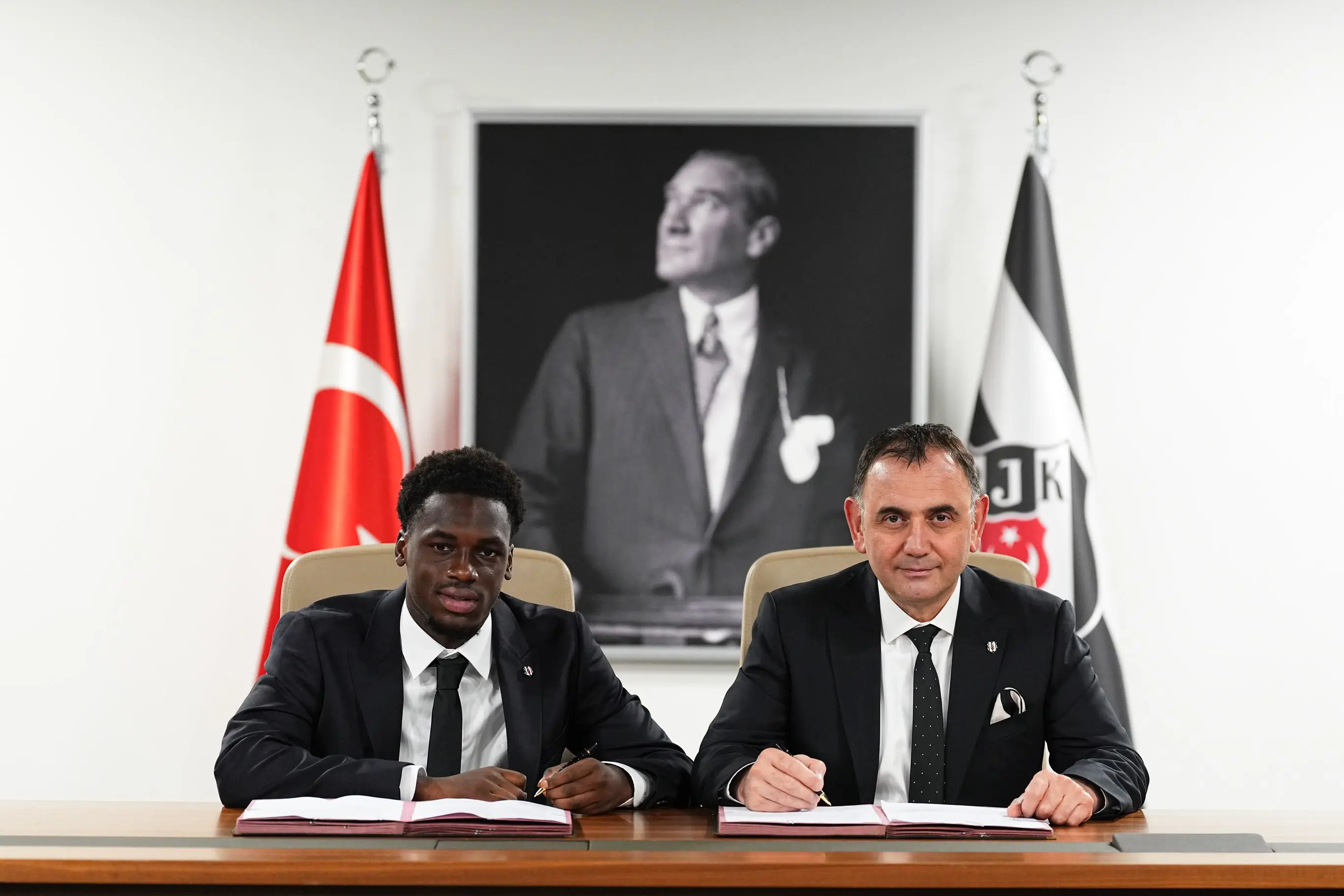 Ernest Poku'nun transferi açıklandı