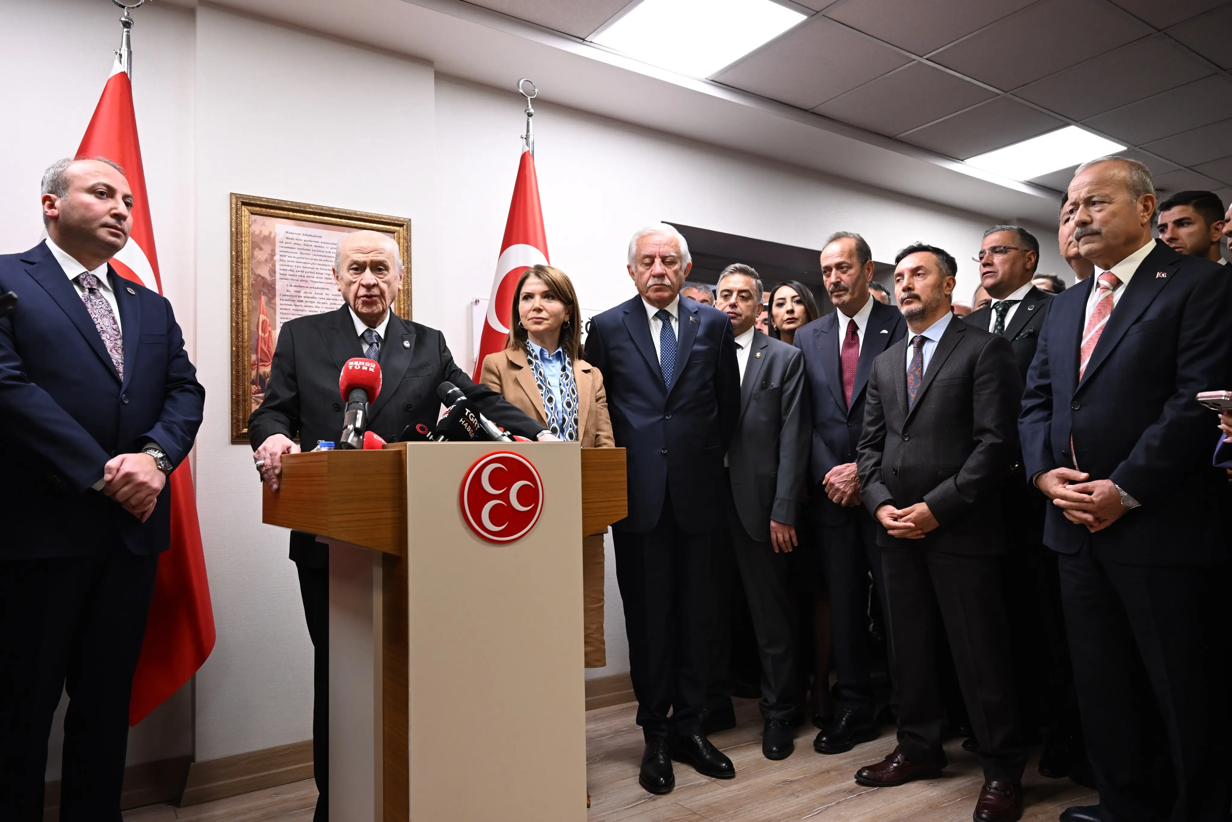 MHP'nin Siyaset ve Liderlik Okulu Açıldı
