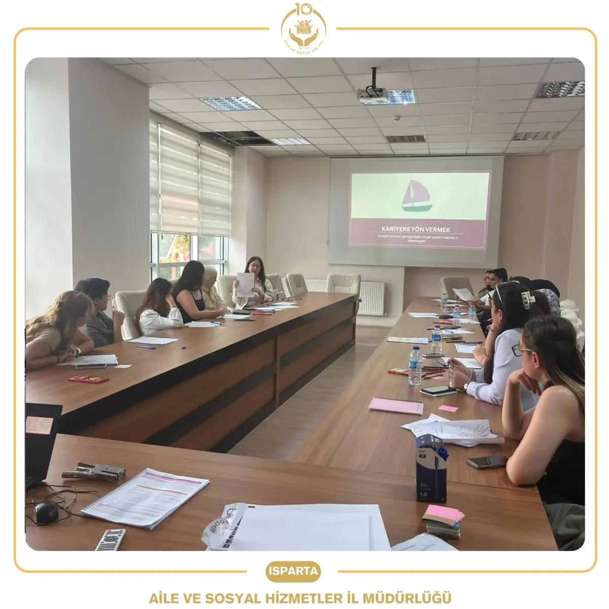 Isparta'da Gençlere Eğitim Programı Düzenlendi