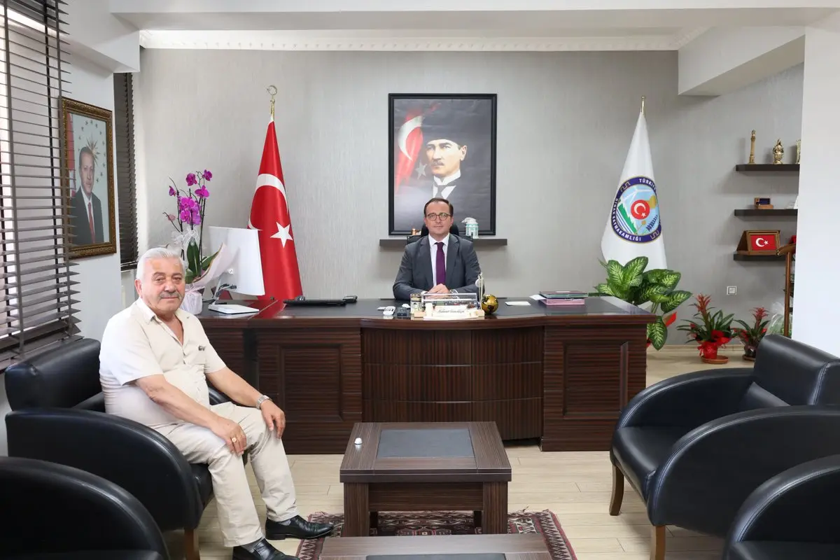 Eski Başkan Yıldırım'dan Kaymakam Akgül'e Ziyaret