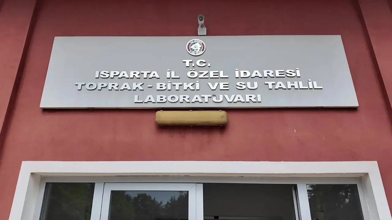 Isparta İl Özel İdaresi'nden toprak analizi desteği
