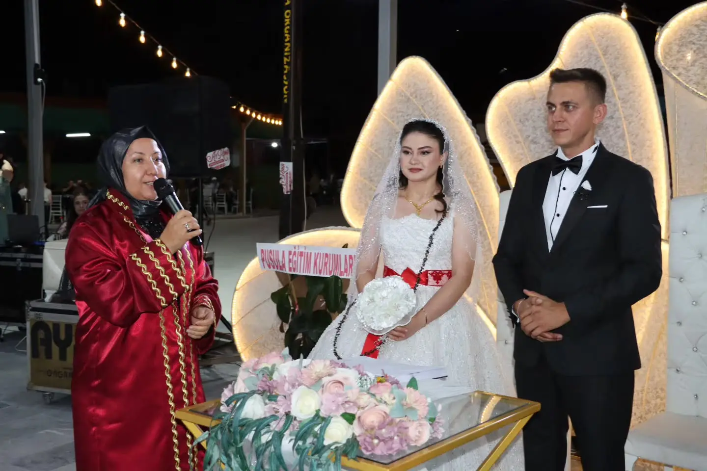 Başkan Kılınçarslan, yeni çifti nikahlandırdı