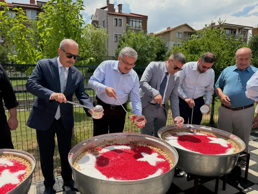 Aşure Programı Esentepe Mahallesi'nde Düzenlendi