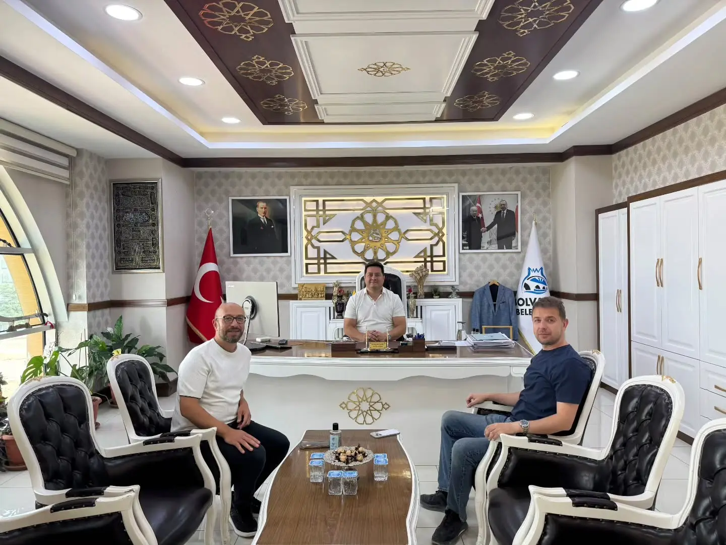 Başkan Aynacı, Koyuncu ve Uşaklı'yı ağırladı