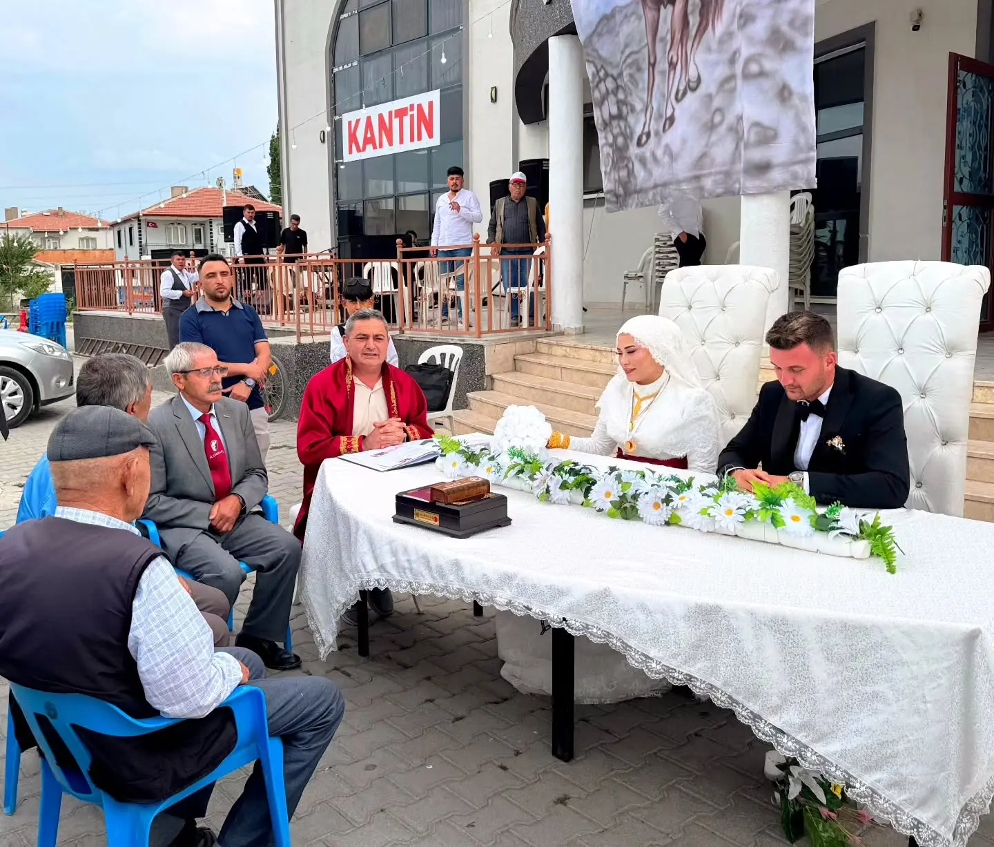 Halilibrahim ve Ayşegül çiftinin nikah merasimi