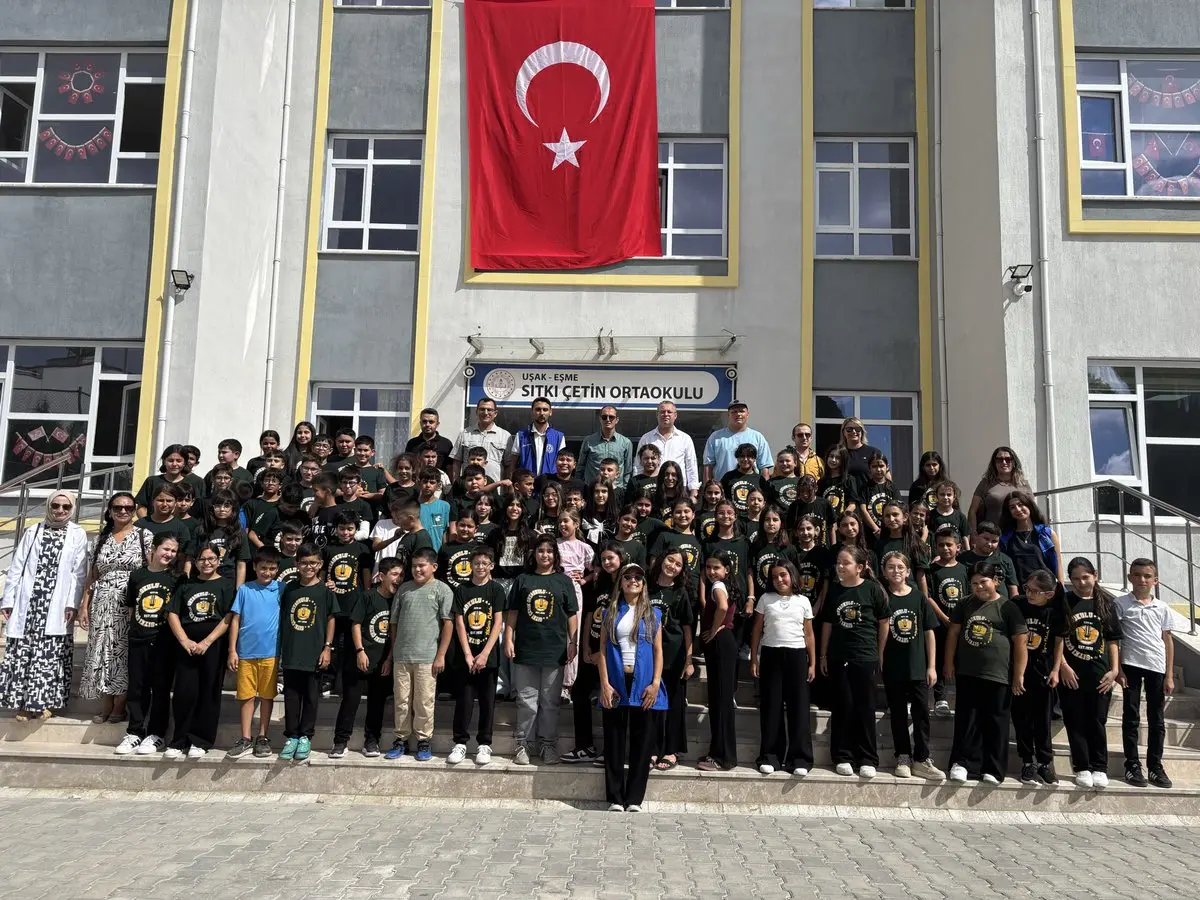Eşme Gençlik Merkezi'nden yeni proje duyurusu