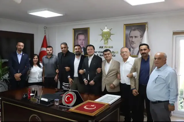 Kemal Özkara, AK Parti İl Başkanlığı'nı ziyaret etti