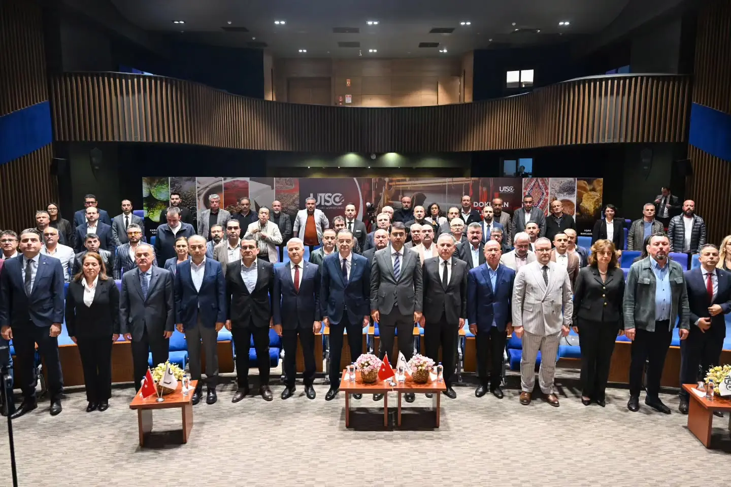 Uşak'ta İş Dünyası Toplantısı Gerçekleşti