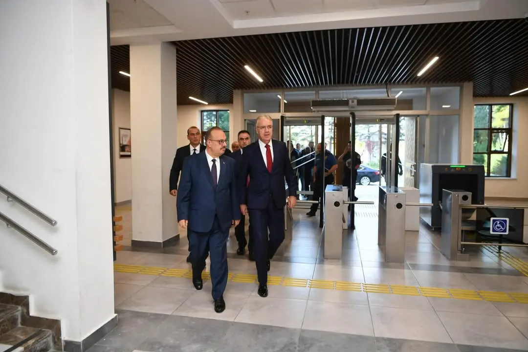 Vali Canbolat, Altındağ'da incelemelerde bulundu