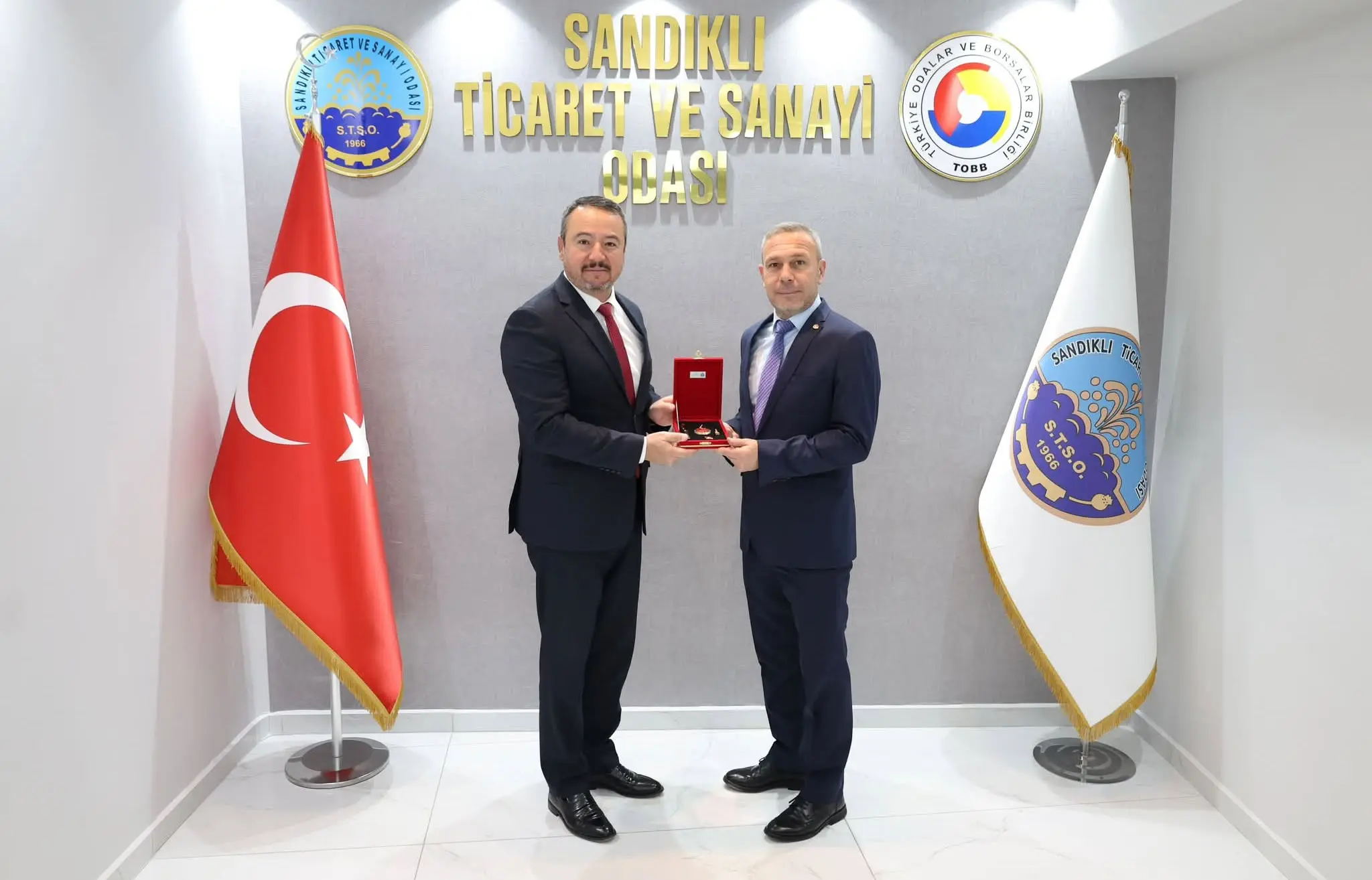 Sandıklı'da Yeni Başkanlar Seçildi