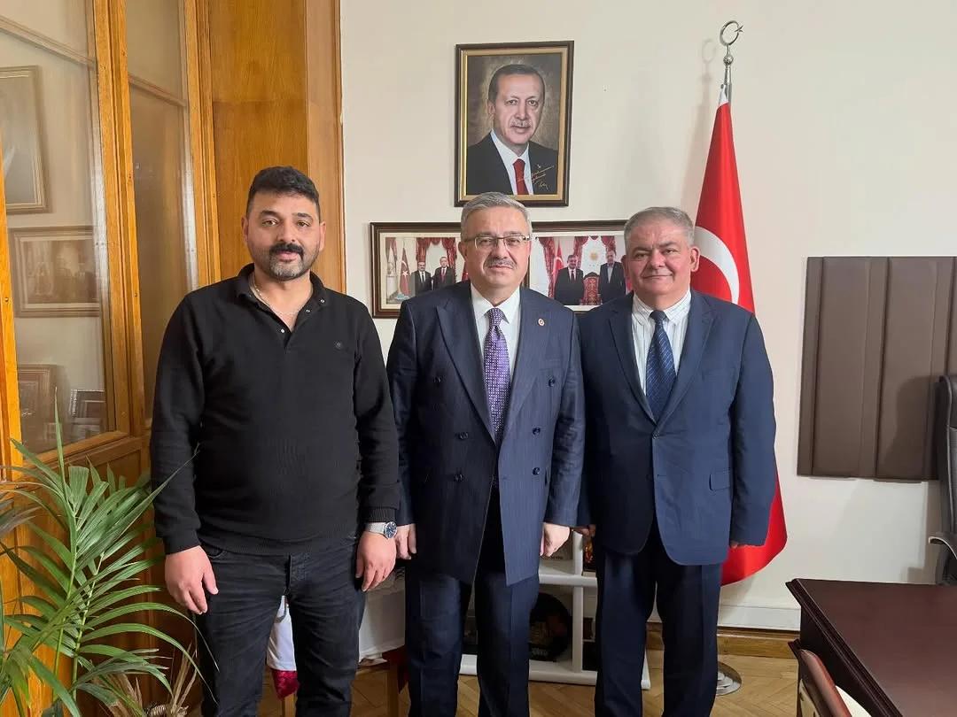 Ak Parti Milletvekili İbrahim Yurdunuseven, Balıkesir DSİ 25. Bölge Müdürlüğü 18. Sondaj Şube Müdürü Mustafa İlman'ı TBMM'de Ağırladı