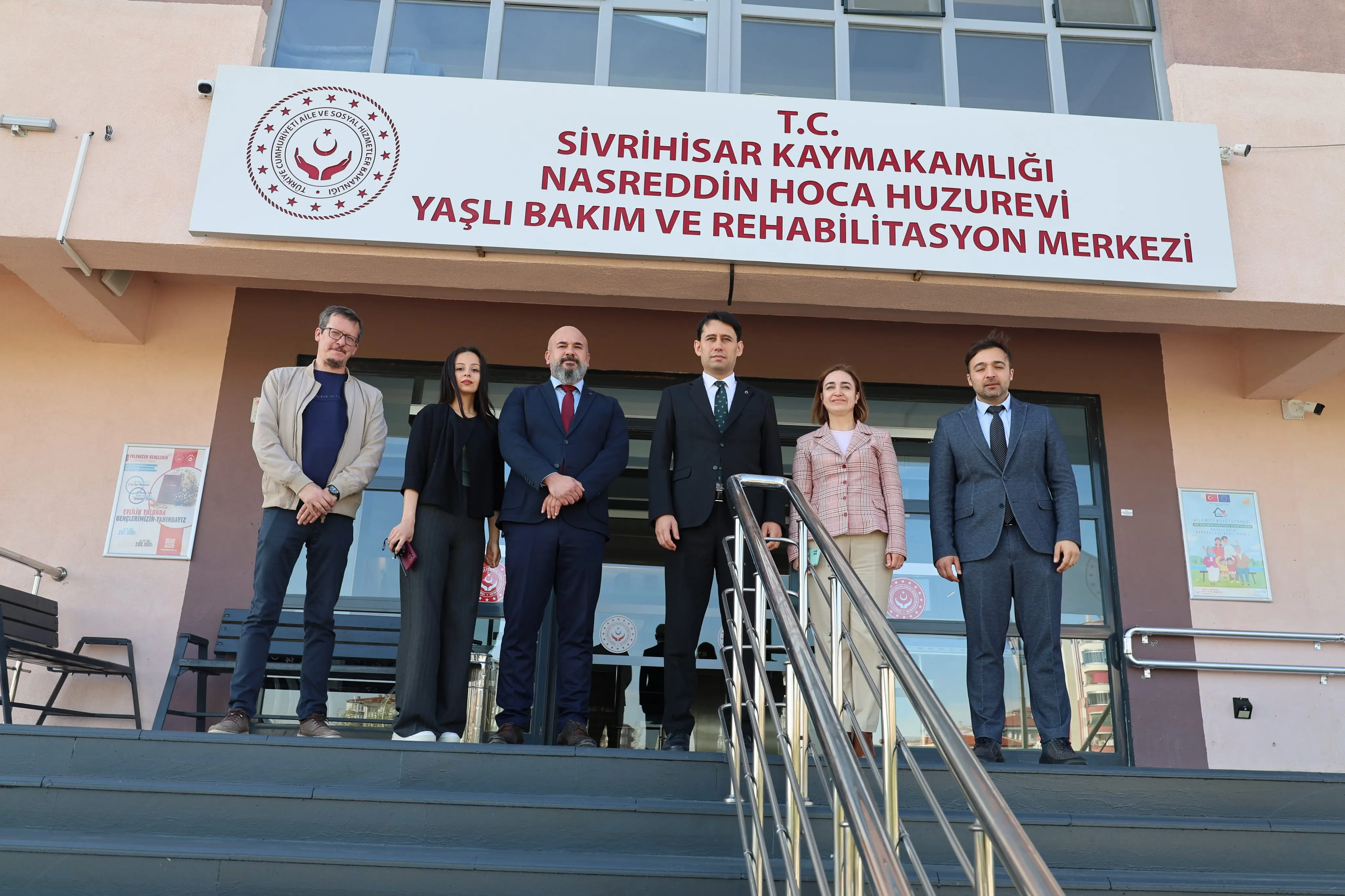 Beylikova Kaymakamı Huzurevi'ni Ziyaret Etti