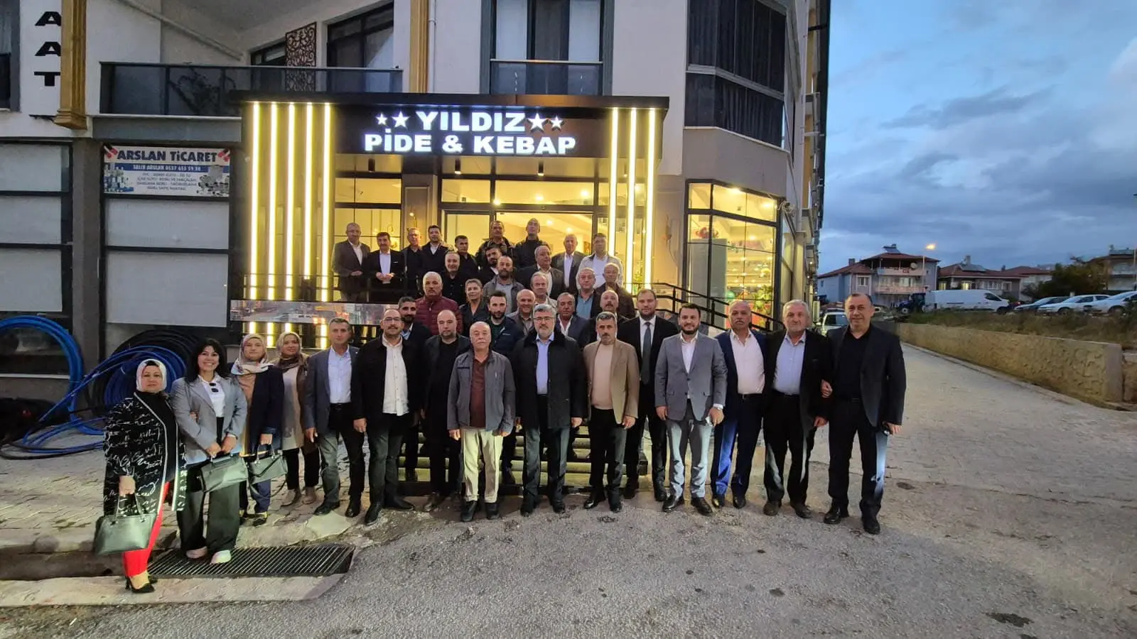 Dinar'da Teşkilat Toplantısı Gerçekleşti