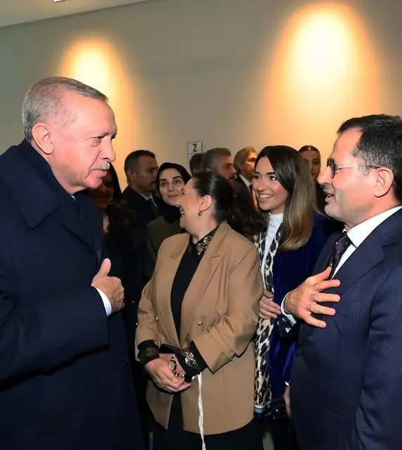 Ziya Altunyaldız, esnafla bir araya geldi