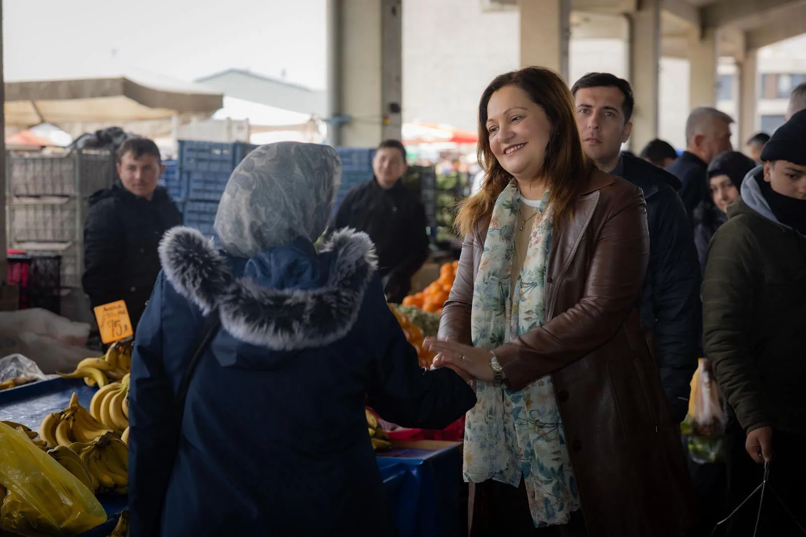 Uydukent Pazarında vatandaşlarla buluşma gerçekleştirildi