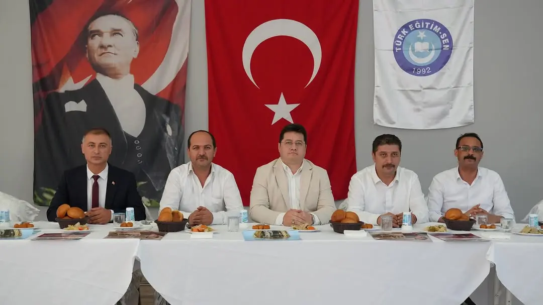 Eğitim Camiası Bir Araya Geldi