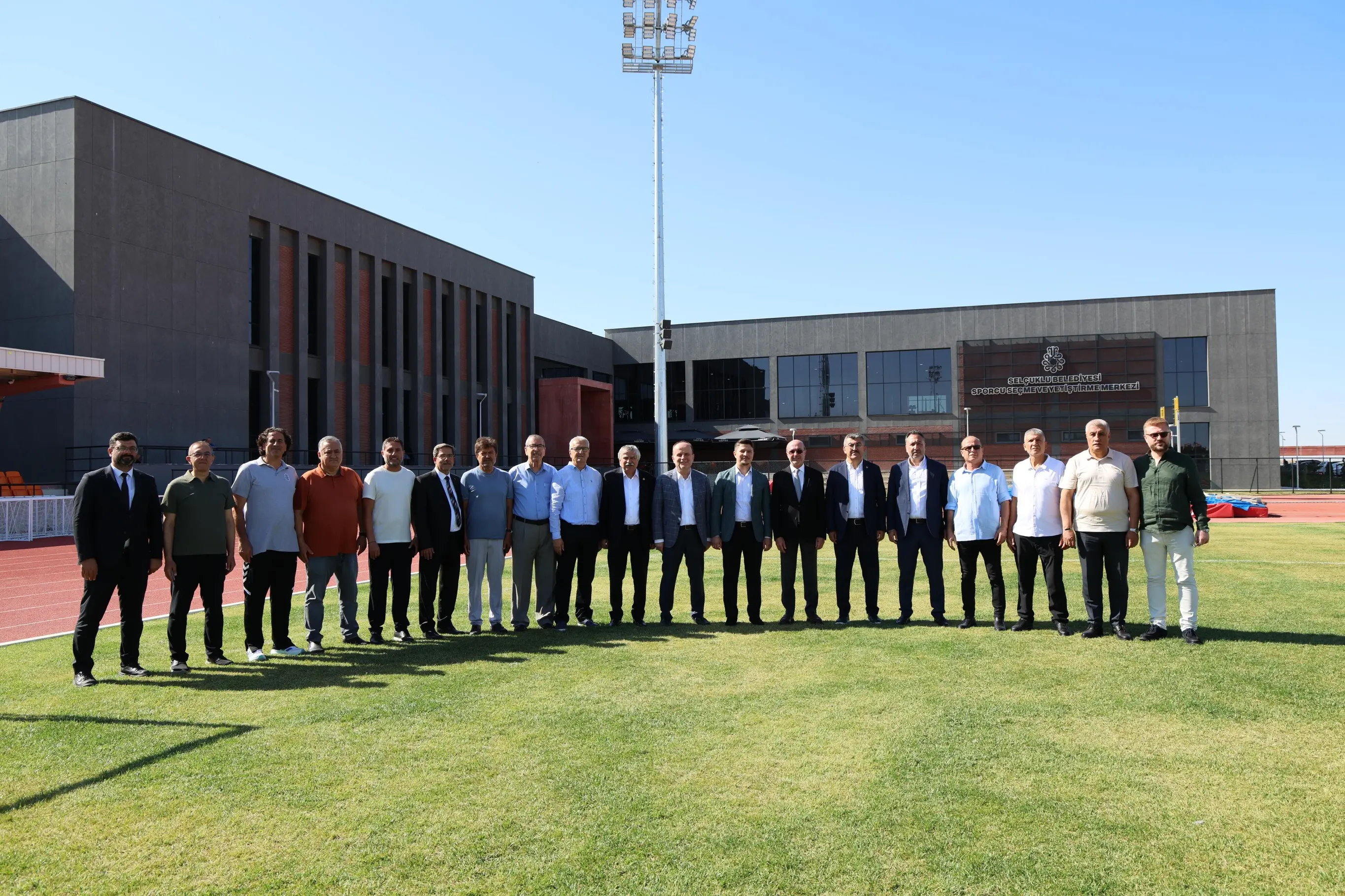 Konya'da Yeni Sporcu Merkezi Açıldı