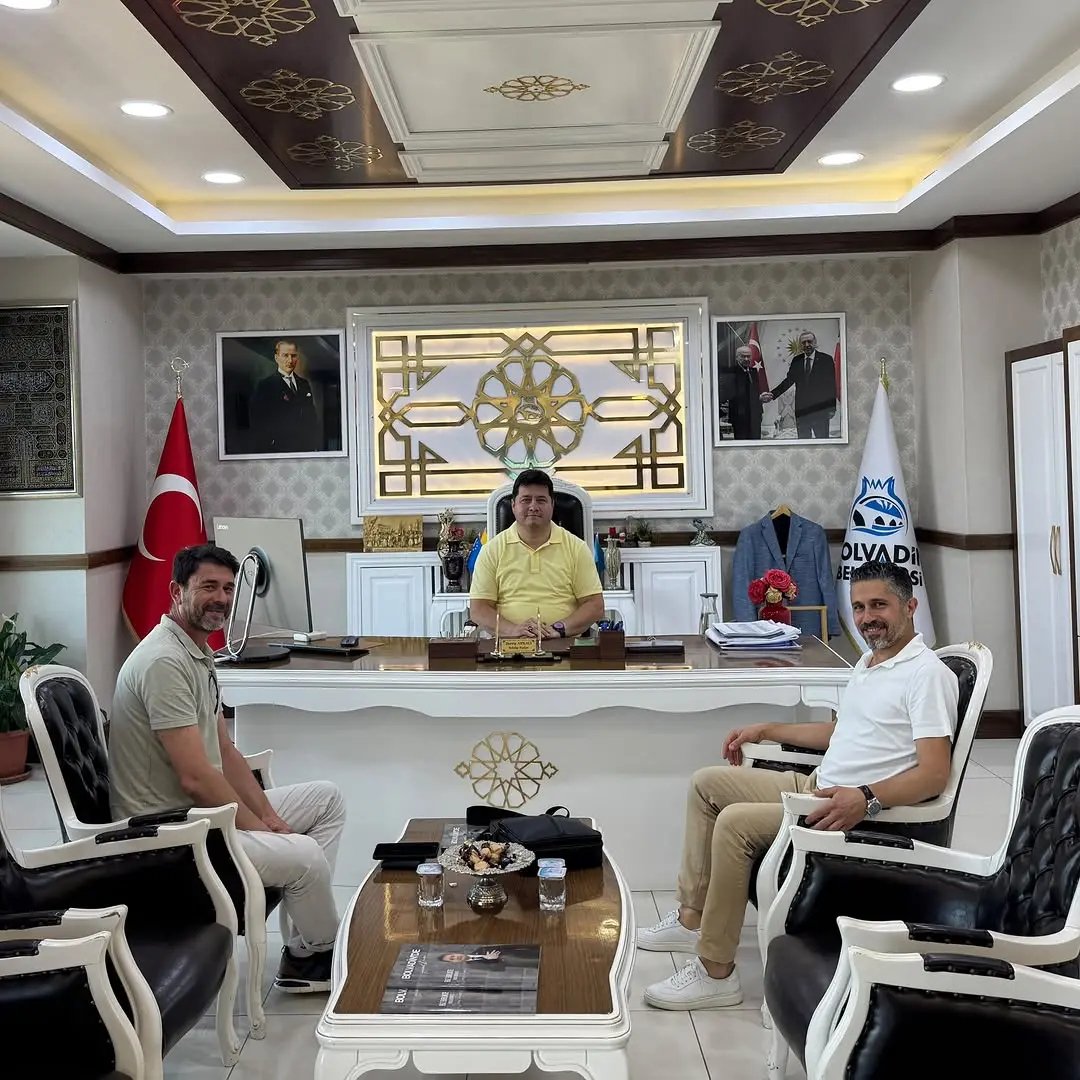 Başkan Aynacı'ya Ziyaret Gerçekleşti