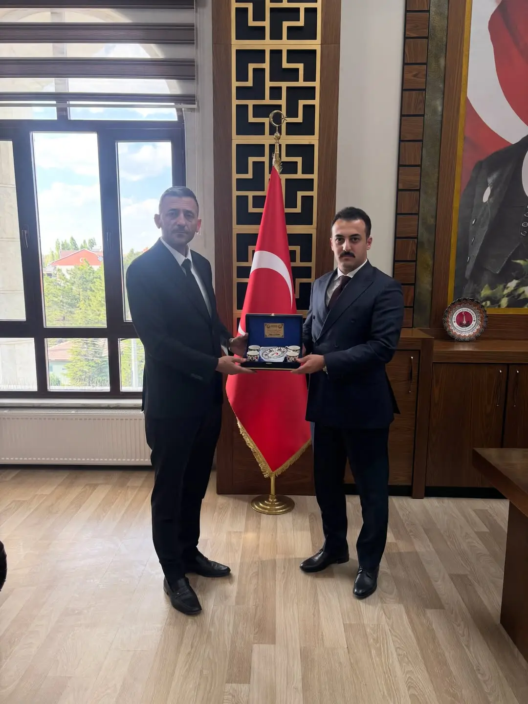 Belediye Başkanı Yıldırım'dan Kaymakama Ziyaret