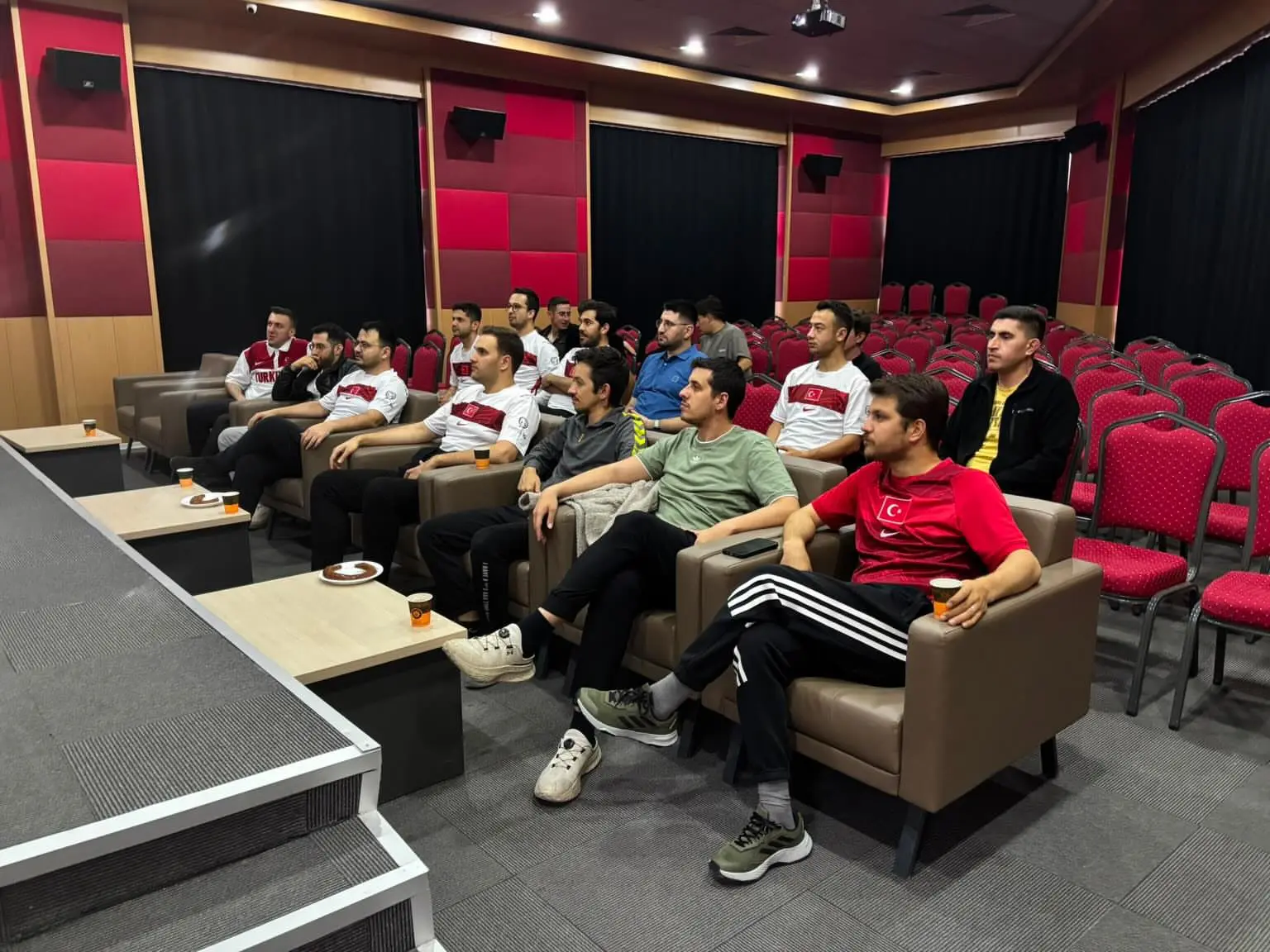 A Millî Takım Maçı Baro Binasında İzlenildi