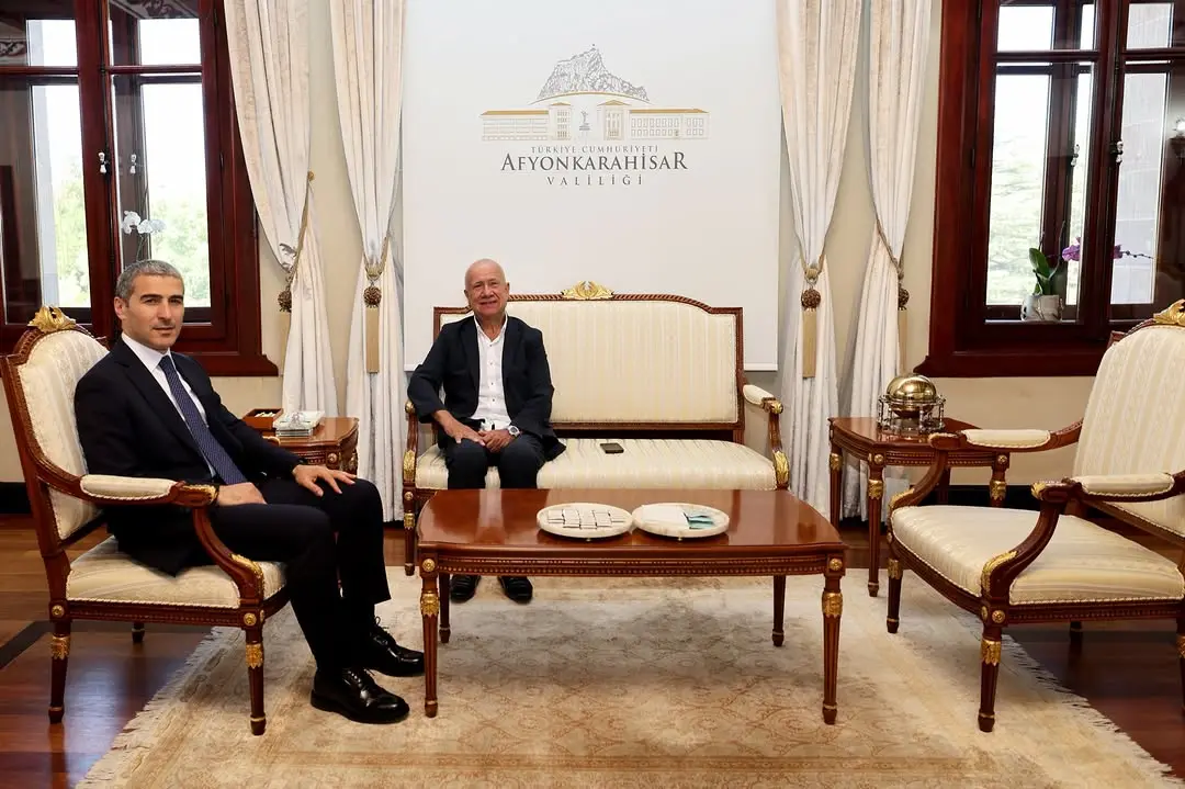 Uşak Tekstil OSB Başkanı'ndan Valilik Ziyareti