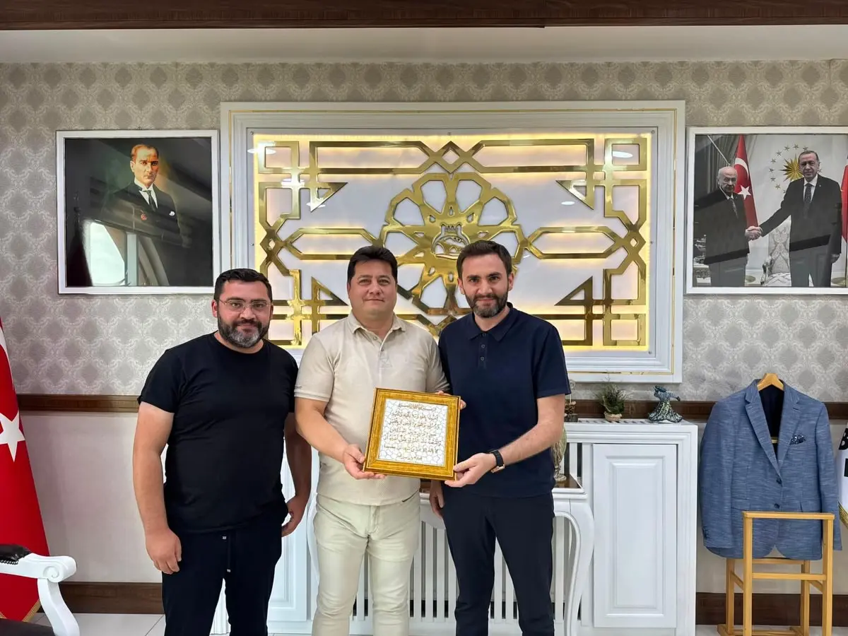 Başkan Aynacı, ziyaretçilerini ağırladı