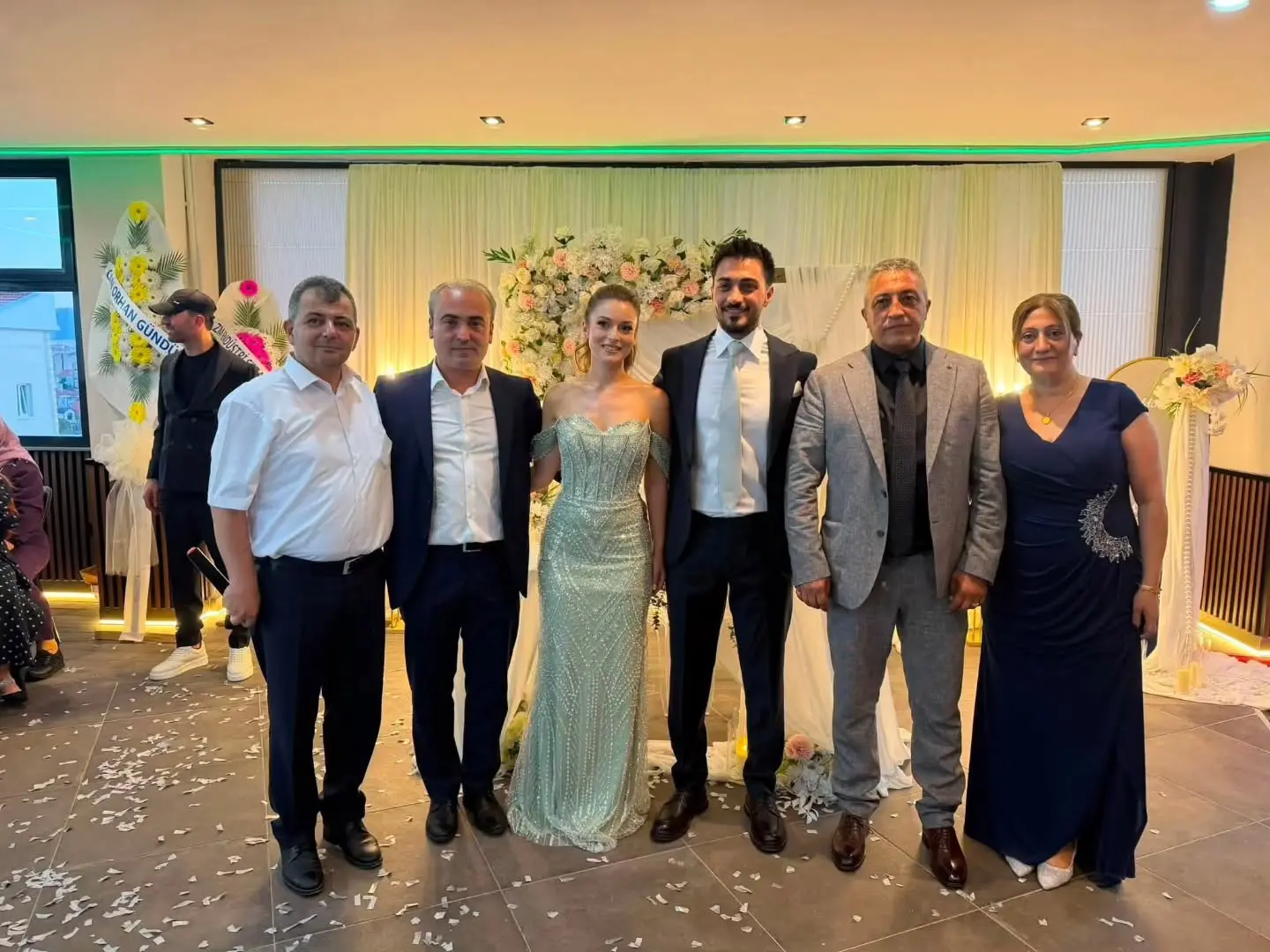 Büşra ve Berat'ın nişan merasimi gerçekleşti